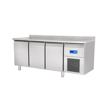 Endüstriyel Mutfaklarda Kullanılan Soğutma Ekipmanları Hangileri